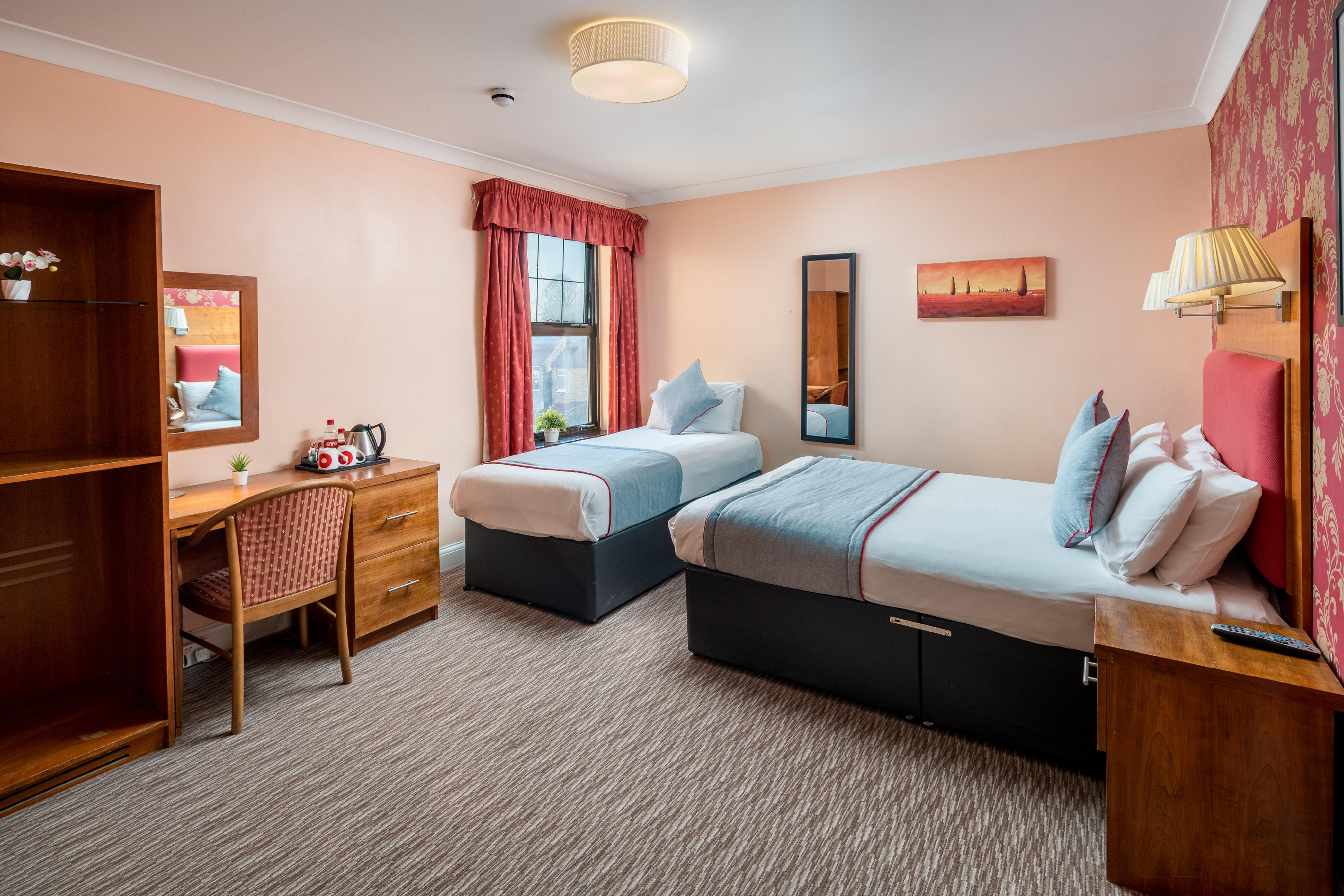 Mehfil Hotel 3*